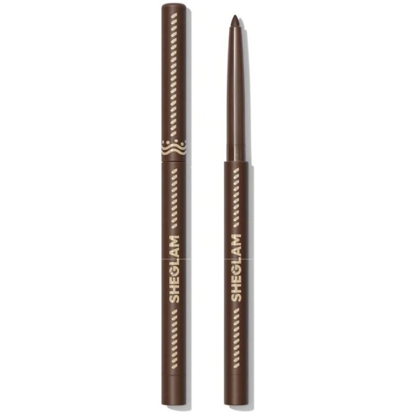 Eyeliner Kohl Smoke Clouds On Foot
